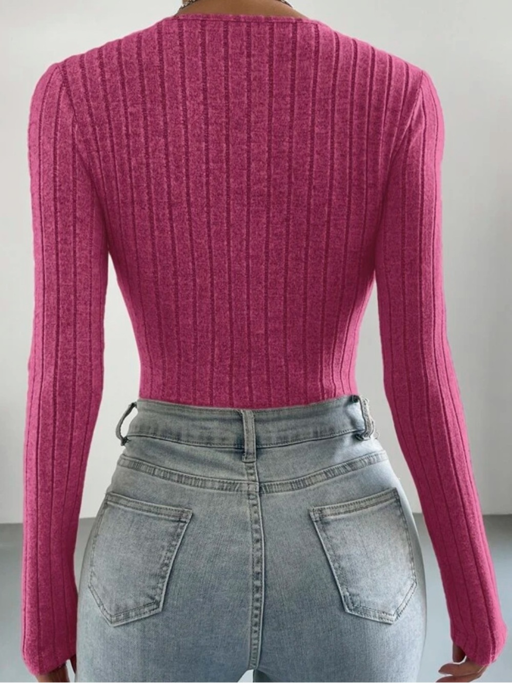 Ribbed Long Sleeve V-neck Bodysuit in Pink